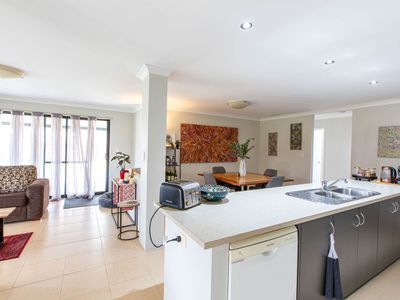 17 Burwood Road, Australind