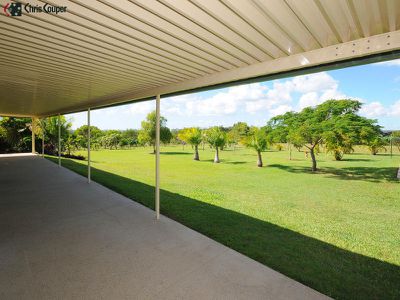 23 SANCTUARY HILLS ROAD, Takura