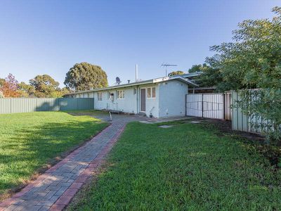 28 Devereux Street, Armadale