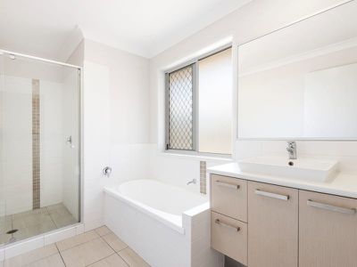 32 Finetti Circuit, Durack