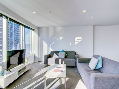 2101 / 9 Hamilton Avenue, Surfers Paradise