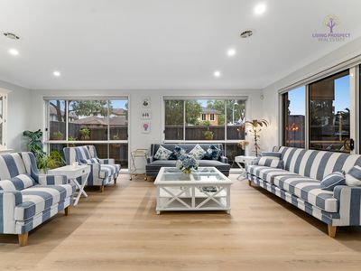 44 Scenic Drive, Point Cook