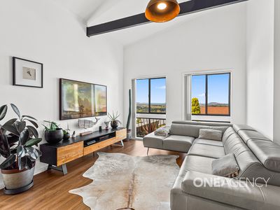 42 Scenic Crescent, Albion Park