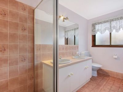 110 Hawthorn Road, Jindera