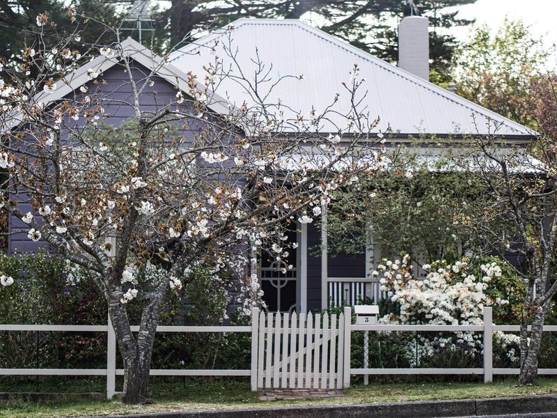 12 / 42 Marine Parade, Southport