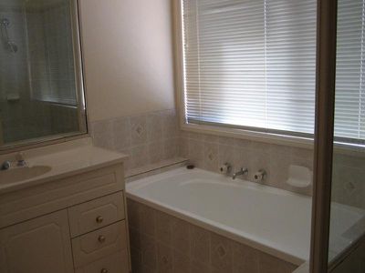 1 / 5 Robertson Street, Shellharbour