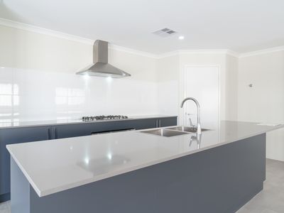8 Blissful Wy, Baldivis