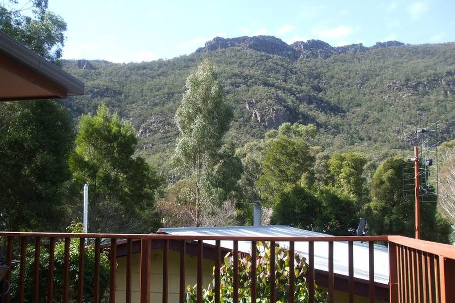 15 Tandara Road, Halls Gap