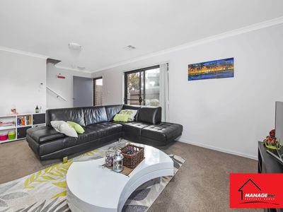 37 / 41 Lawrenson Circuit, Jacka