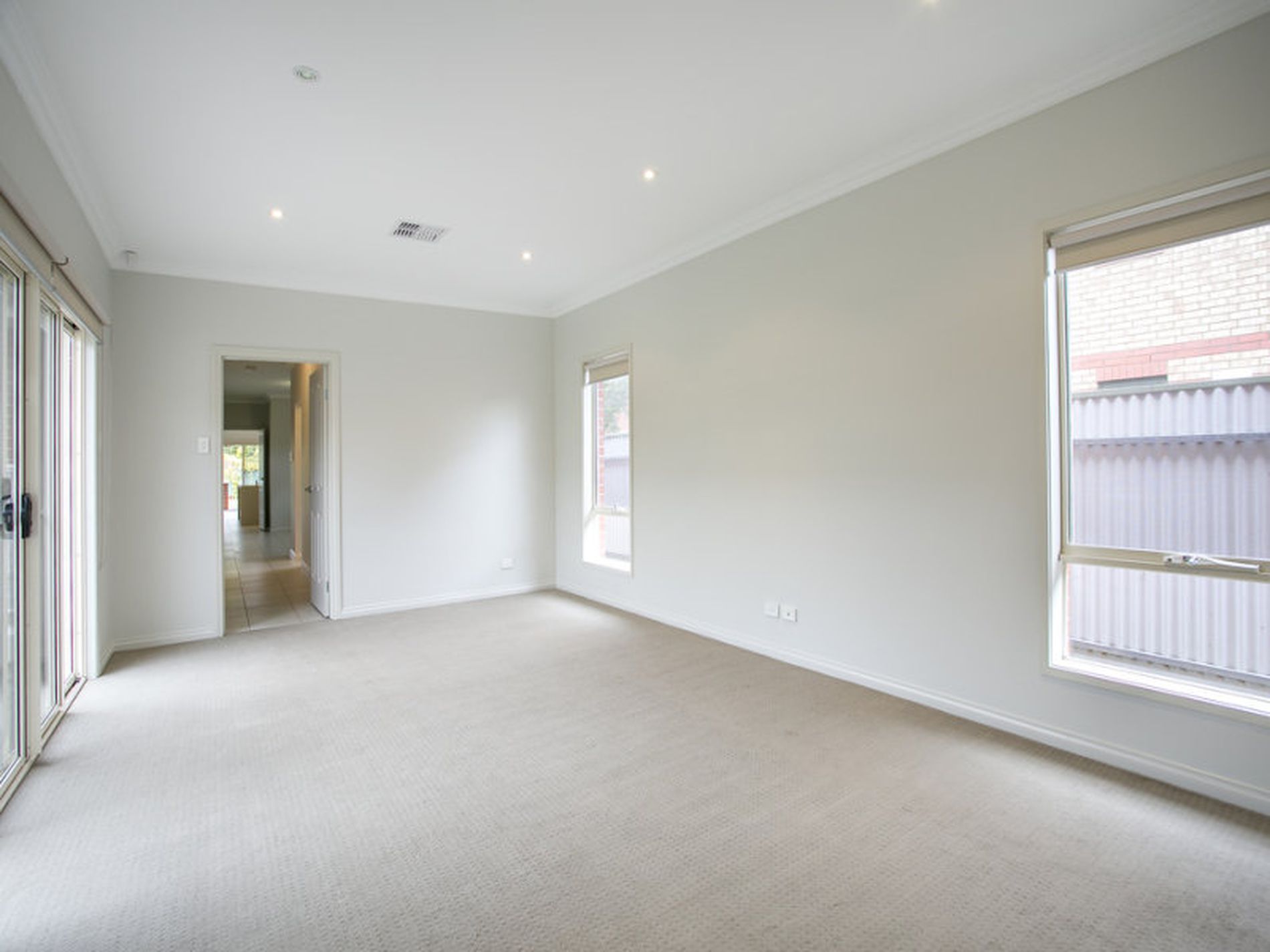 77 Boyle Street, Prospect