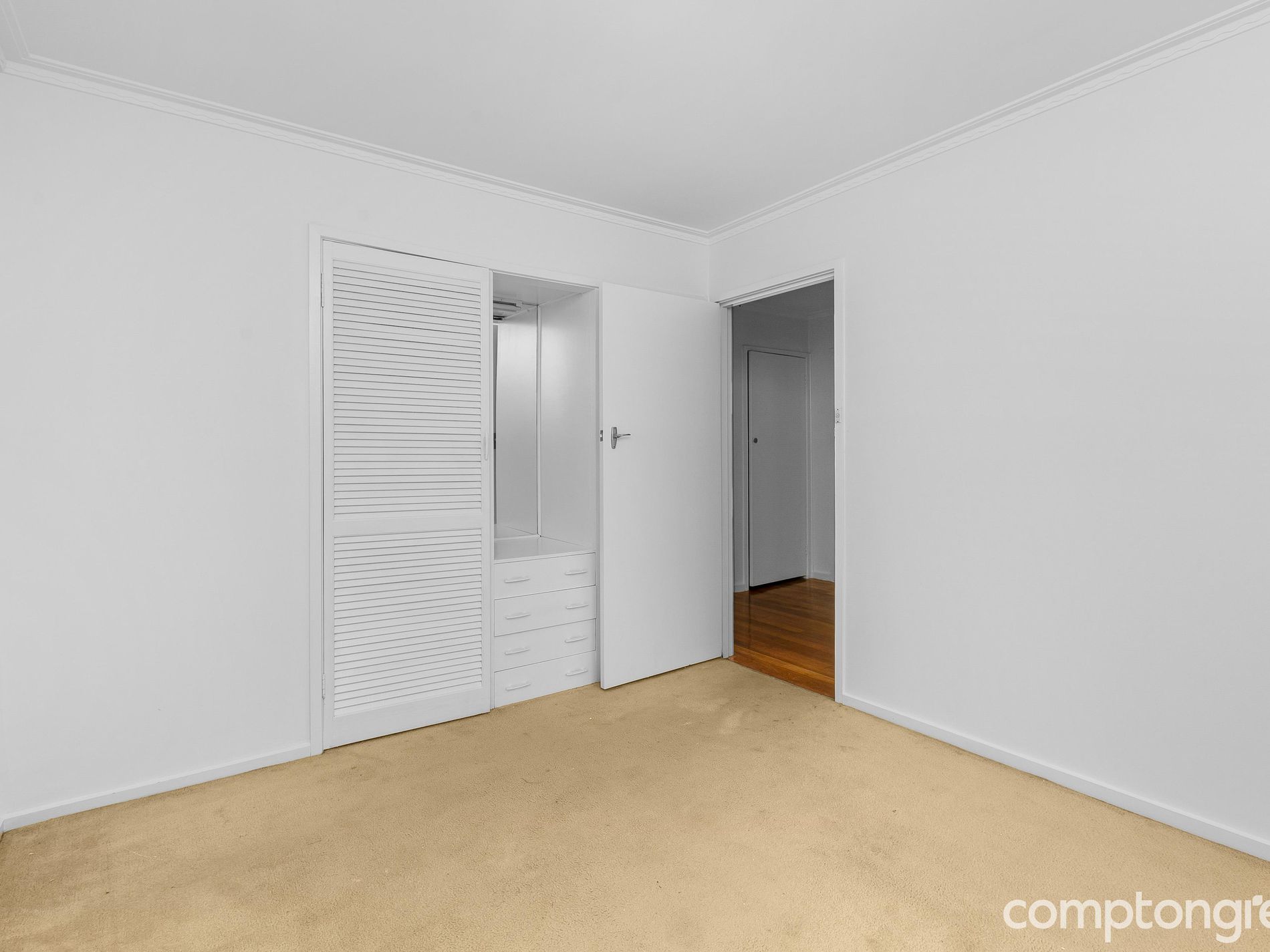 10 / 110-111 Railway Place, Williamstown