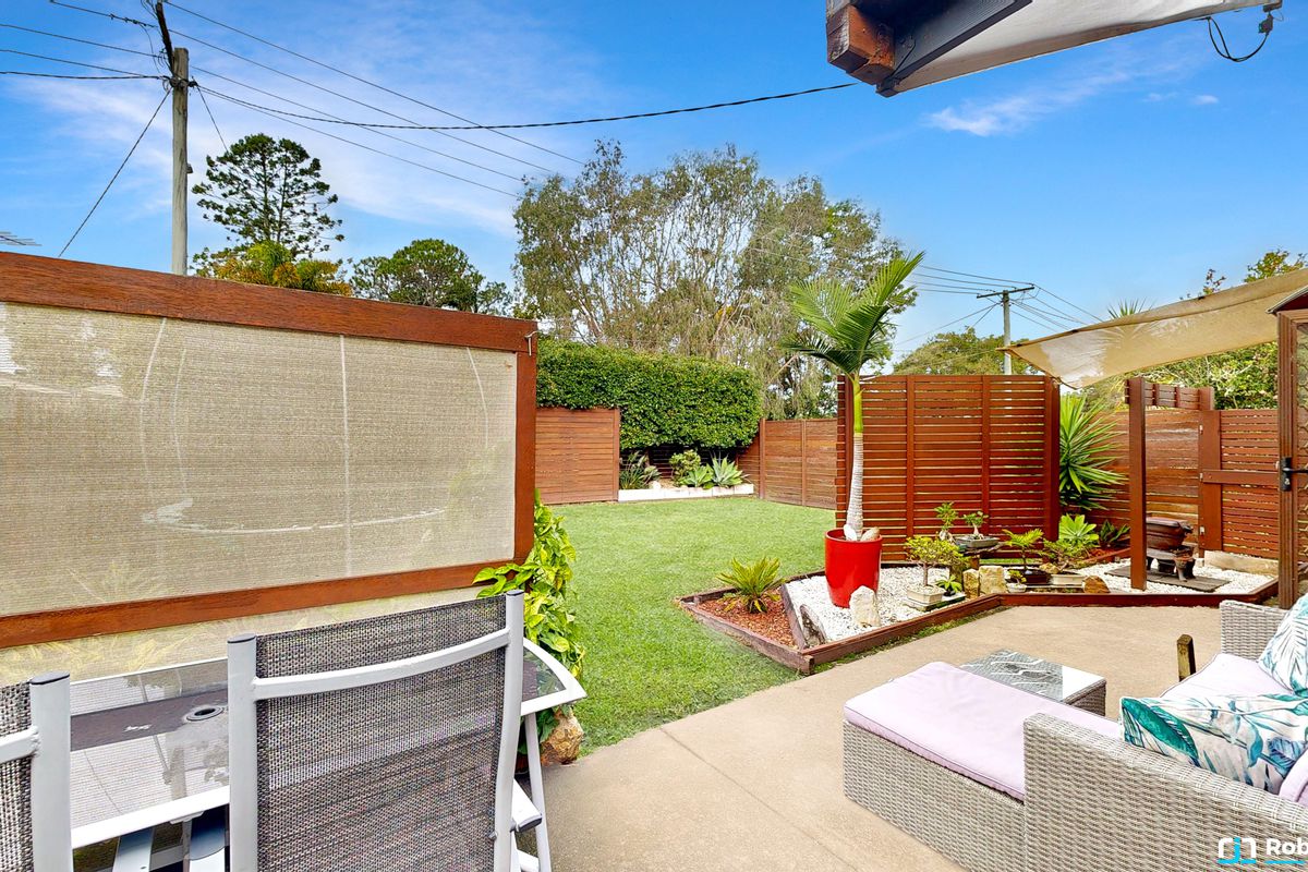 11 Pine Avenue, Tewantin