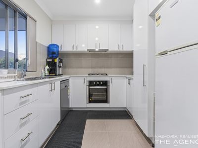 5 / 150 Ravenswood Drive, Nollamara