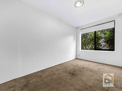 2 / 5 Eldridge Street, Footscray