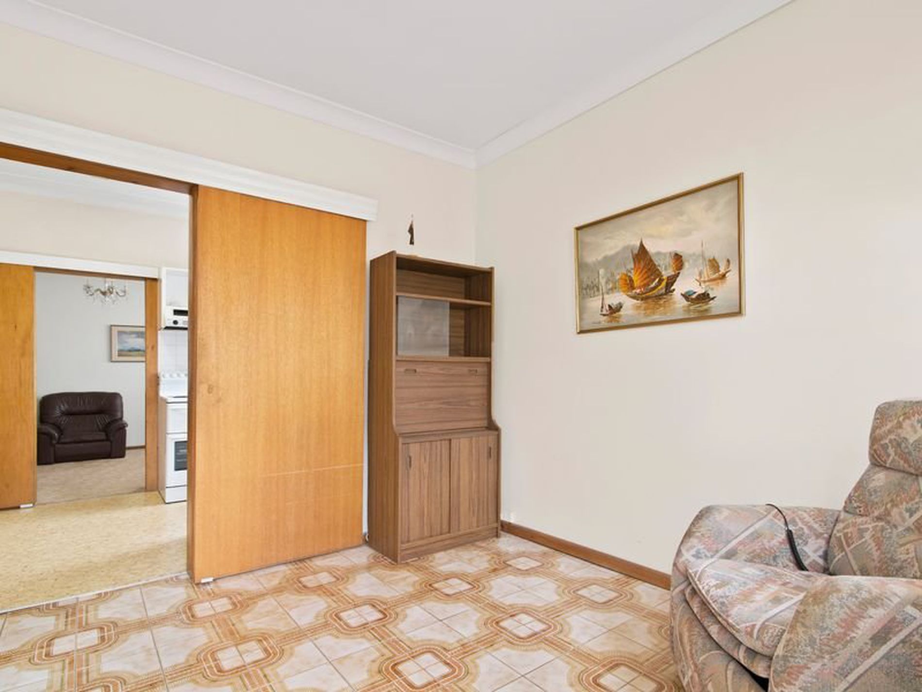 33 St Helena Parade, Eastlakes