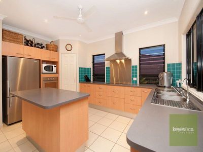 14 Sheoak Circuit, Douglas