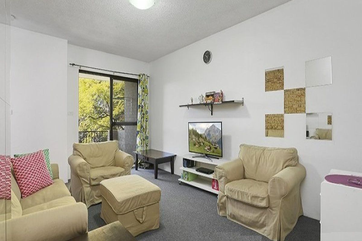 10-12 Alfred Street, Westmead
