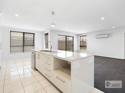 1 / 147 Inglis Street, Wynyard