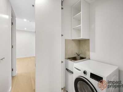 212 / 62 Constitution Avenue, Parkes