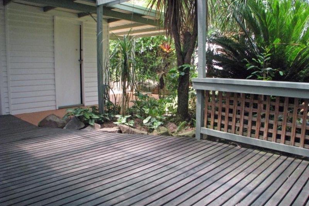 12 Lock Avenue, Springfield