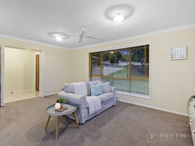 12 Pomona Court, Helensvale