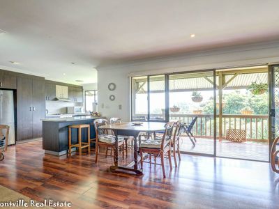 8 Kingsview Drive, Flaxton