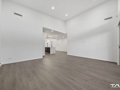 7 Gulshan Avenue, Claremont Meadows