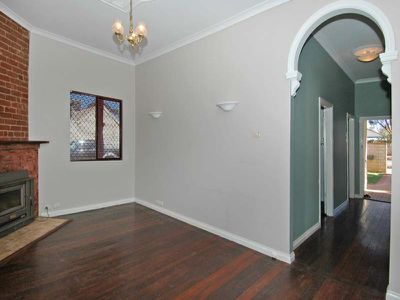 1 / 145 Collins Street, Kalgoorlie