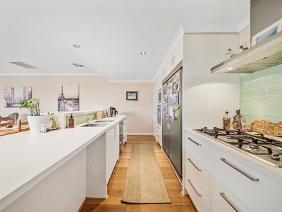 25 Lower Keys Drive, Clarkson