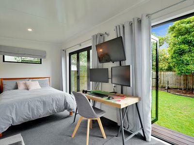 14 Harbour View Road, Te Atatu Peninsula