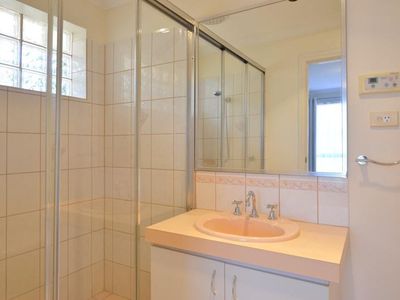 4 Heston Court, Somerville