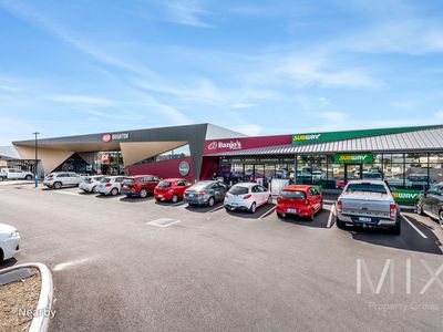 1 / 19 Joseph Link, Brighton