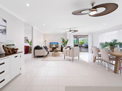19 Belconnen Drive, Pimpama
