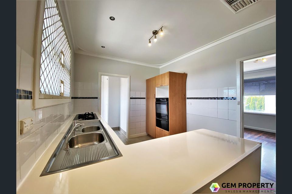 20 MENSA CLOSE, Rockingham