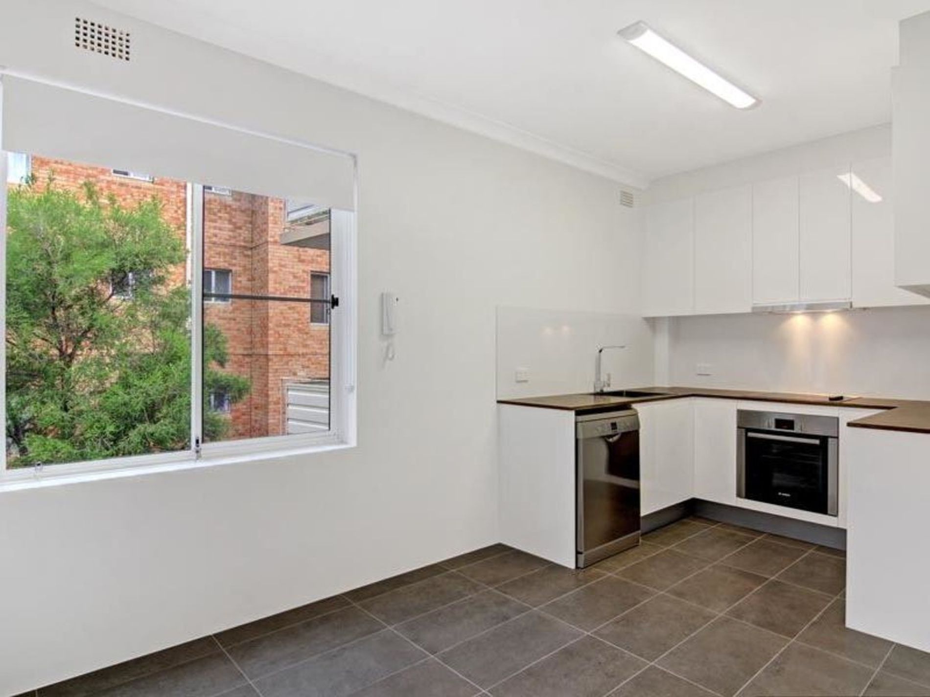 10 / 15 Cambridge Street, Penshurst