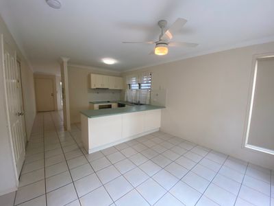 1 / 95-97 River Hills Road, Eagleby