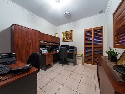 21 Brush Box Pl, Wakerley