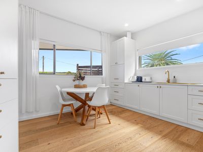 15 Merry Street , Kioloa