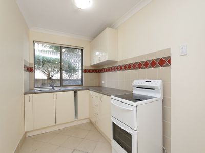 7 / 52 King George Street, Victoria Park