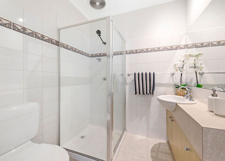 10 / 19 Cambridge Street, Box Hill