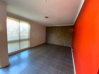 1 / 19 Wattle Street, West Footscray