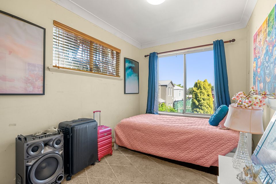 6B HYMUS STREET, Rockingham