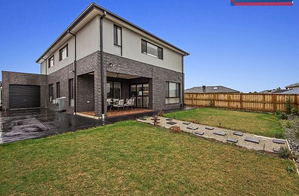 22 Bologna Crescent, Greenvale
