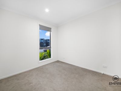 12 Portobello Boulevard, Clyde North