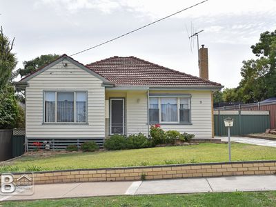 9 Osborne Street, Flora Hill