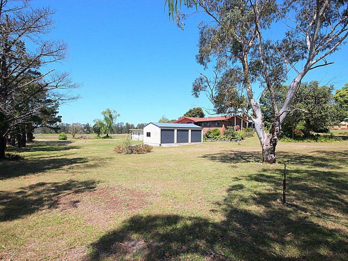 16 Brownes Road, Salt Ash, Salt Ash - Thumbnail 6