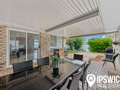 11 DAWSON COURT, Collingwood Park