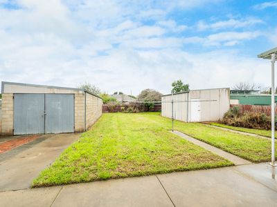 17 Malcolm Crescent, Shepparton
