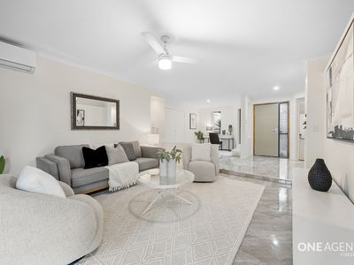 8 Grevillea Place, Forest Lake