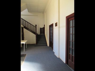 100 GALAH street, Longreach